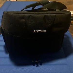 Canon camer EOS Rebel T5